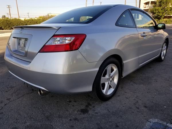 2008 honda civic ex / manual transmision - cars & trucks - by owner... for sale in Compton, CA – photo 3