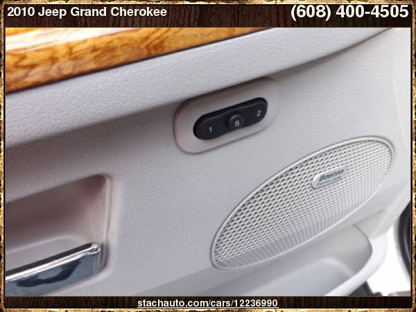 2010 Jeep Grand Cherokee 4WD 4dr Limited with Rear window defroster for sale in Janesville, WI – photo 11