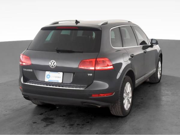 2014 VW Volkswagen Touareg V6 Sport SUV 4D suv Gray - FINANCE ONLINE... for sale in Chicago, IL – photo 10