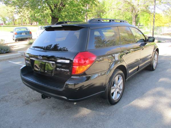 2006 Subaru Outback L L Bean Edition, AWD, 6cyl 179k, loaded, MINT for sale in Sparks, NV – photo 6