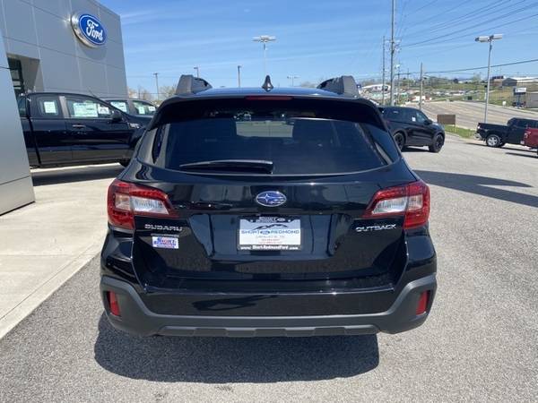 2018 Subaru Outback 2 5i suv Crystal Black Silica for sale in LaFollette, TN – photo 6