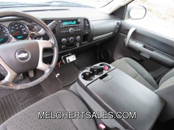 2007.5 CHEVROLET 2500HD REG CAB LT GAS 6.0L 8FT WESTERN 34K MILES... for sale in Neenah, WI – photo 16