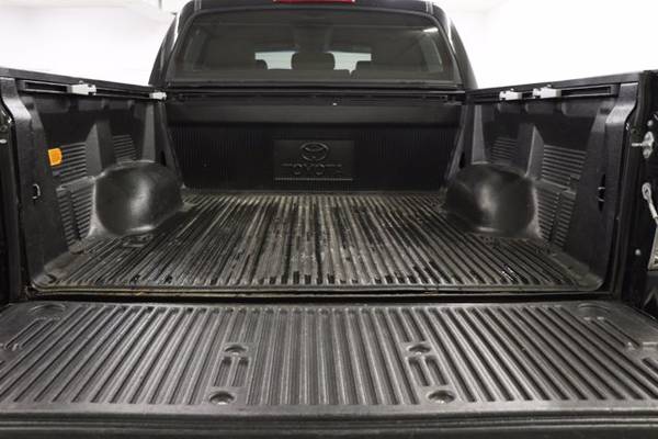 TOUGH Black TUNDRA *2007 Toyota Limited CrewMax* *HEATED LEATHER* -... for sale in Clinton, IA – photo 13