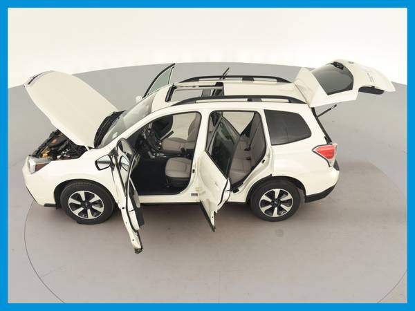 2018 Subaru Forester 2 5i Premium Sport Utility 4D hatchback White for sale in Lewisville, TX – photo 16
