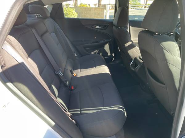 2018 Chevrolet Malibu LT - - by dealer - vehicle for sale in Tarzana, CA – photo 12