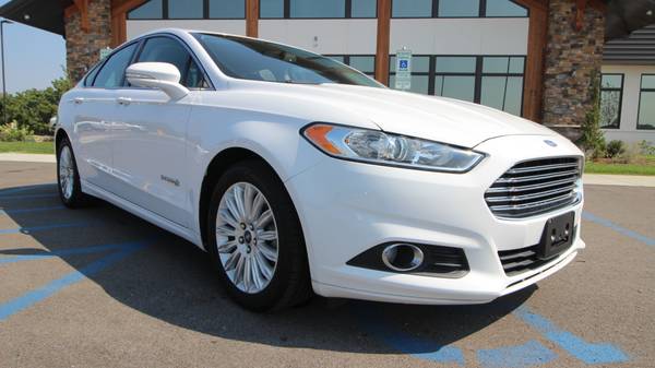 2013 Ford Fusion Hybrid SE ** Great Fuel Saver * Clean Carfax ** for sale in Troy, MO – photo 9