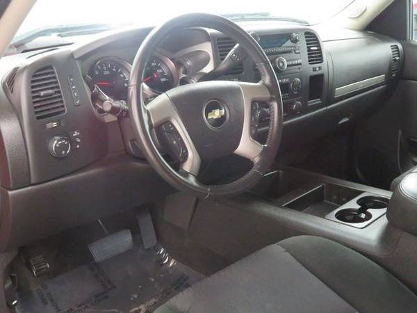 2012 Chevrolet Silverado 1500 LT Crew Cab 4WD for sale in Wyoming , MI – photo 12