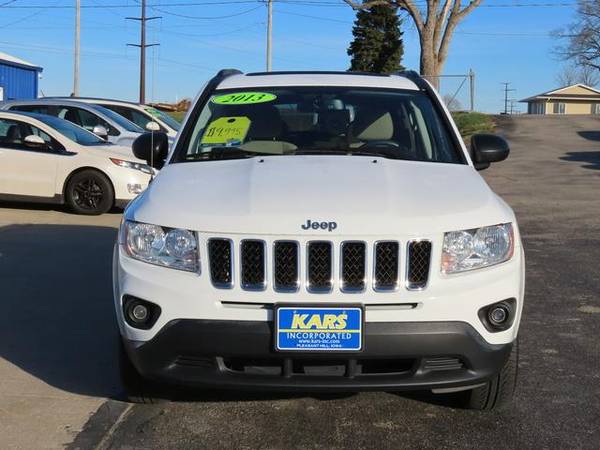 2013 Jeep Compass LATITUDE 4WD - cars & trucks - by dealer - vehicle... for sale in Pleasant Hill, IA – photo 4