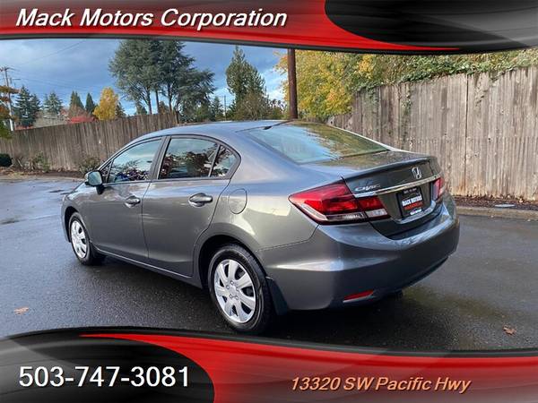 2013 Honda Civic LX **ECO** Automatic Low Miles 39-MPG Back-Up... for sale in Tigard, OR – photo 8