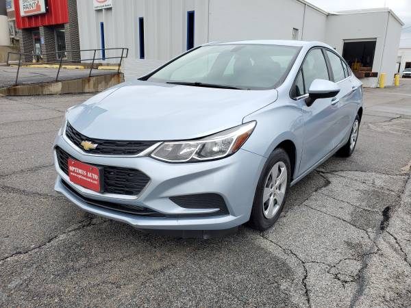 2018 Chevrolet Cruze LS ***10K miles ONLY*** for sale in Omaha, NE – photo 4