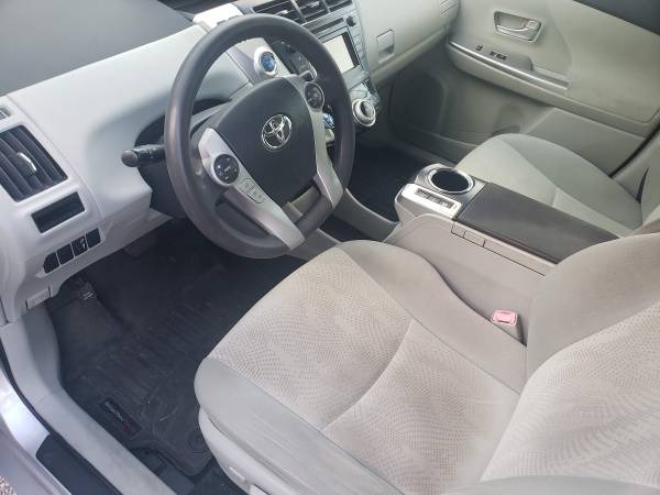 2013 Toyota Prius V III with only 70,000 miles, for sale in North Charleston, SC – photo 10