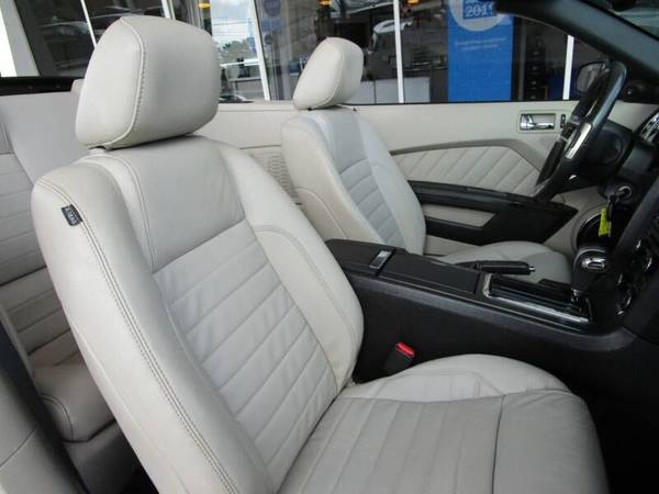 2010 Ford Mustang Premium Convertible-Leather, SYNC, Shaker Stereo! for sale in Garner, NC – photo 23