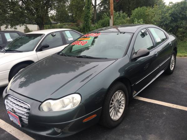 2002 CHRYSLER CONCORDE LXI - cars & trucks - by dealer - vehicle... for sale in URBANA, IL – photo 2