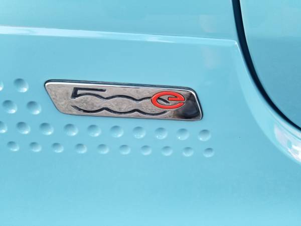 2017 Fiat 500e Battery Electric Hatchback - cars & trucks - by... for sale in Sherman Oaks, CA – photo 18