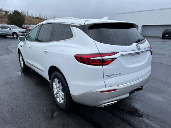 Buick Enclave Essence - 2020 - - by dealer - vehicle for sale in Pullman, WA – photo 4