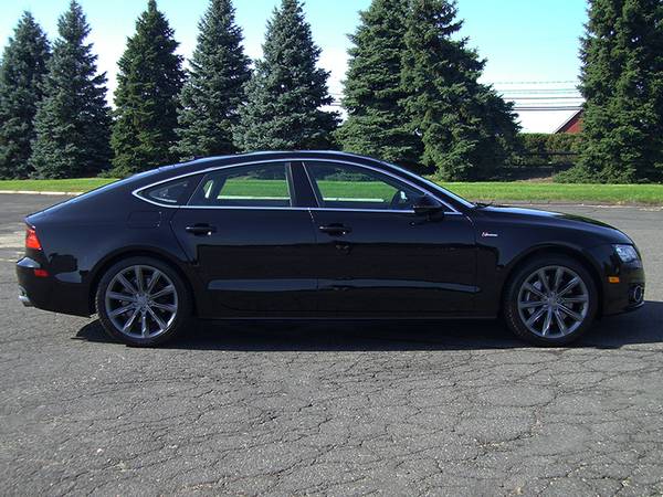 ★ 2012 AUDI A7 3.0T PREMIUM PLUS - AWD, NAV, SUNROOF, 19" WHEELS, MORE for sale in East Windsor, NY – photo 2