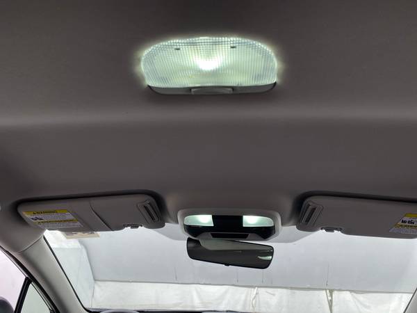 2019 Subaru Crosstrek 2.0i Premium Sport Utility 4D hatchback Red -... for sale in Valhalla, NY – photo 24