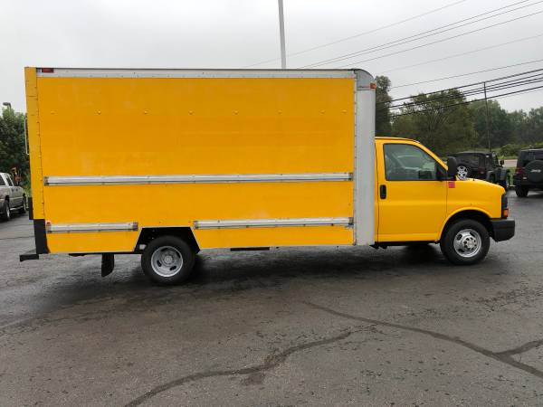 Strong! 2007 Chevy Express G3500! Cutaway Van! for sale in Ortonville, MI – photo 6