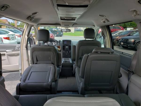 2010 HONDA ODYSSEY EXL with - cars & trucks - by dealer - vehicle... for sale in Winchester, VA – photo 12