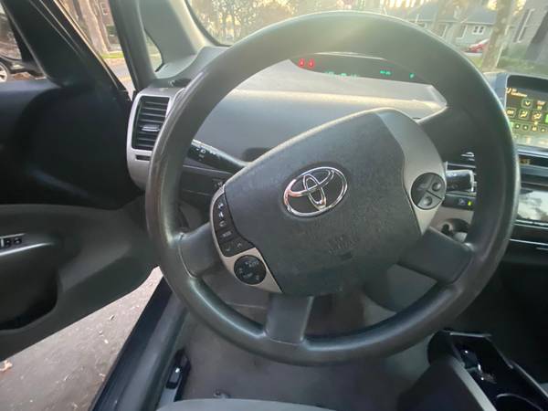 2009 Toyota Prius , Clean Title , 145.000 Miles - cars & trucks - by... for sale in Santa Clara, CA – photo 12