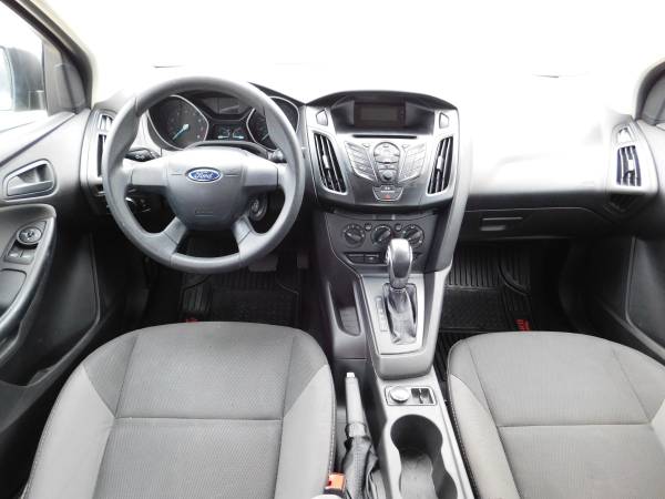 2014 FORD FOCUS S - cars & trucks - by dealer - vehicle automotive... for sale in Wright City, MO – photo 7