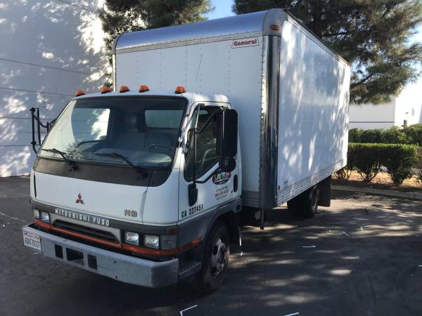 Low Mileage 16' box truck! Ready to work for sale in Phoenix, AZ – photo 3