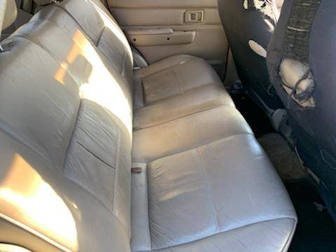 1995 Toyota 4Runner 4 x 4 SR5 automatic runs and drives excellent for sale in Modesto, CA – photo 5