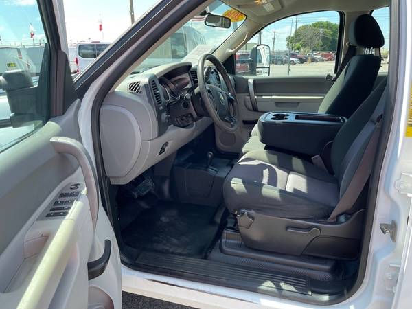 2014 Chevrolet Silverado 3500HD SERVICE BODY! 4X4! LOW MILES! for sale in Corpus Christi, TX – photo 11