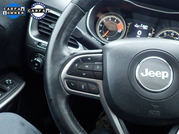 2019 Jeep Cherokee 4x4 4WD Latitude Plus SUV - - by for sale in Gresham, OR – photo 17