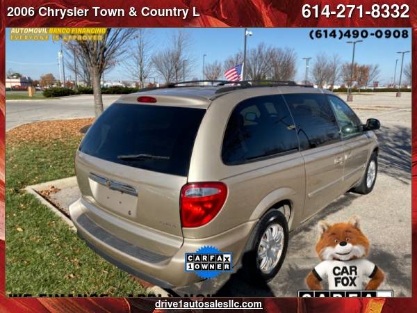 2006 Chrysler Town & Country LWB 4dr Touring - cars & trucks - by... for sale in Columbus, OH – photo 7