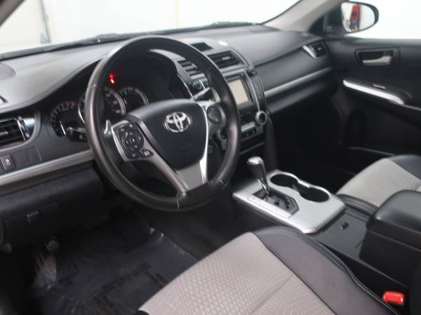 2012 Toyota Camry SE Leather New Tires Bluetooth 35 mpg - Warranty for sale in Hastings, MI – photo 8