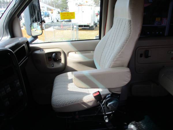 2008 Chevrolet CC4500 CREW CAB 4500 HAULER TRUCK 67K MILES - cars & for sale in south amboy, AL – photo 15