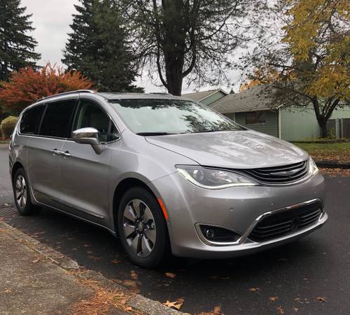 2018 Chrysler Pacifica Limited Hybrid for sale in Hillsboro, OR – photo 9