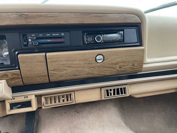 1991 Jeep grand wagoneer 4 door woody classic - - by for sale in Hackensack, VT – photo 5