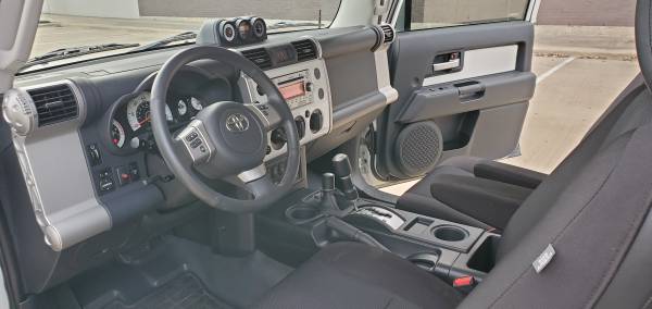 2014 Toyota FJ Cruiser 4X4, 3-inch Lift, 1-Owner, Like New, 34K... for sale in Keller, TX – photo 10