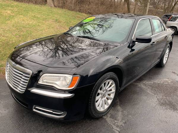 2013 Chrysler 300 300C RWD - - by dealer - vehicle for sale in Hamilton, OH – photo 2