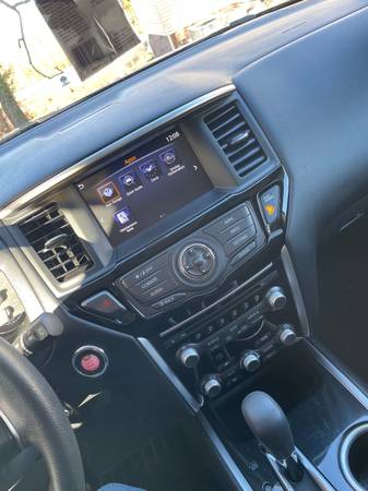 2017 Nissan Pathfinder for sale in Murfreesboro, TN – photo 6