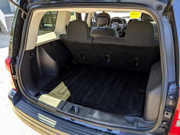 2014 Jeep Patriot Latitude 4WD - $0 Down With Approved Credit! -... for sale in Nipomo, CA – photo 19