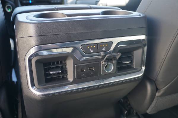 Pre-Owned 2019 Chevy Silverado 1500 LTZ 4X4 Crew Cab 8, 000 MILES for sale in Kittitas, WA – photo 10