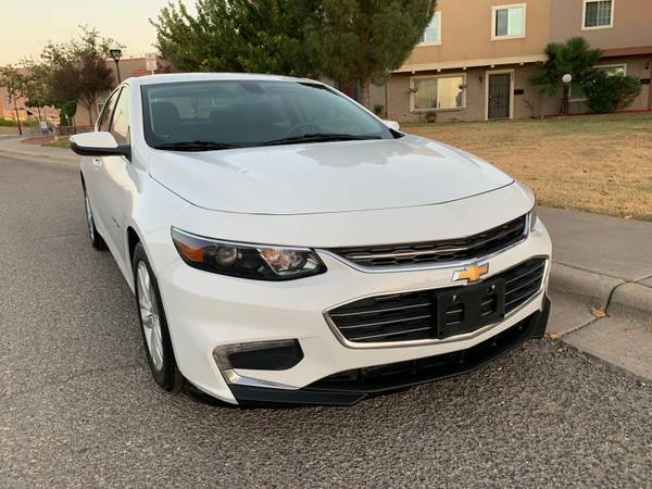 2018 CHEVROLET MALIBU LT / CLEAN TITLE / 4 CYLINDER / CLEAN CARFAX -... for sale in El Paso, TX – photo 4
