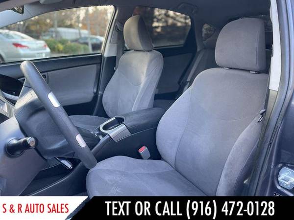 2015 Toyota Prius Three Hatchback 4D - cars & trucks - by dealer -... for sale in West Sacramento, CA – photo 9