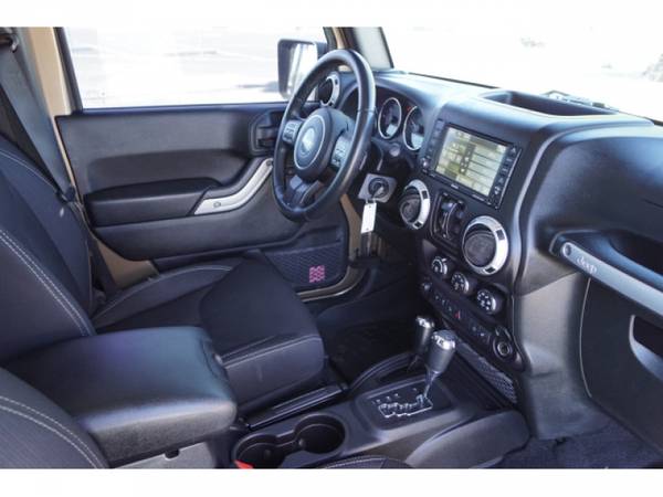2015 Jeep Wrangler UNLIMITED 4WD 4DR RUBICON SUV 4x4 Passenger for sale in Phoenix, AZ – photo 14