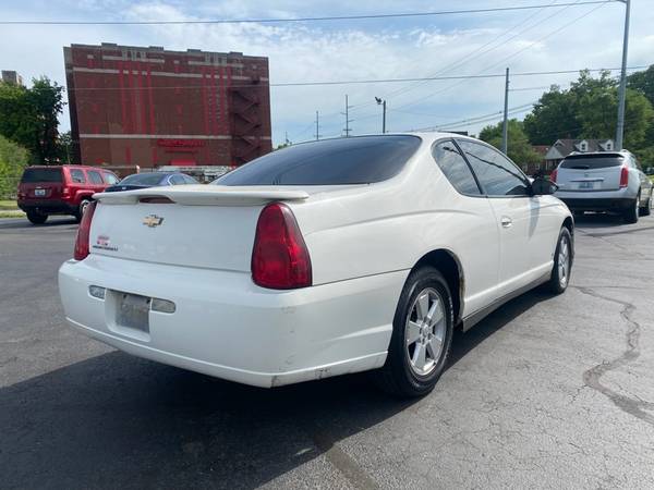 2006 Chevrolet Monte Carlo 2dr Cpe LT 3 5L - - by for sale in Louisville, KY – photo 4