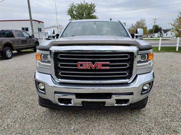 2015 GMC Sierra 2500HD SLT - - by dealer - vehicle for sale in Chillicothe, OH – photo 2