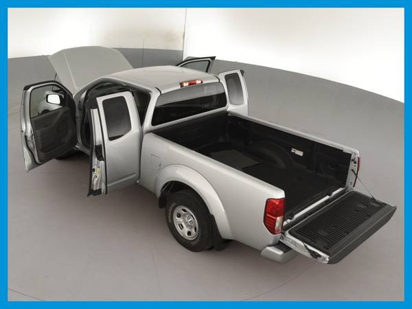 2019 Nissan Frontier King Cab SV Pickup 2D 6 ft pickup Silver for sale in Springfield, MA – photo 17