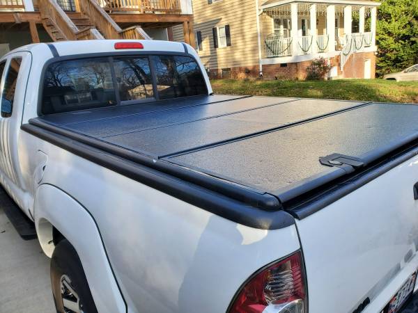 2015 Toyota Tacoma access cab with extras - cars & trucks - by owner... for sale in Annapolis, MD – photo 5