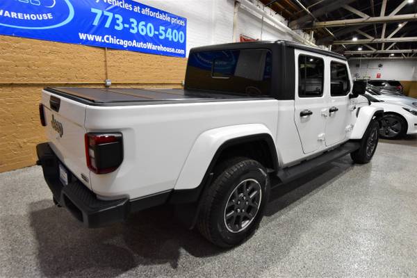 2020 Jeep Gladiator Overland 4x4 - - by dealer for sale in Chicago, IA – photo 5