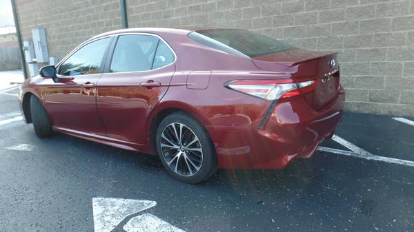 2018 Toyota Camry SE - cars & trucks - by owner - vehicle automotive... for sale in Versailles, KY – photo 6