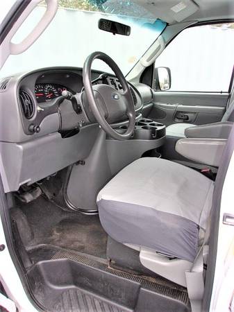 2008 FORD E 250 SUPER DUTY EXTENDED WHEELCHAIR VAN HANDICAP - cars & for sale in Brentwood, MA – photo 16