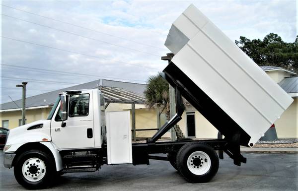 2002 International 4400 13 Yard Chipper Dump Truck No CDL Pre... for sale in Emerald Isle, LA – photo 12